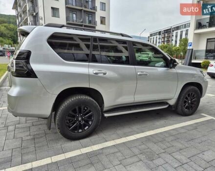 Серый Тойота Ленд Крузер Прадо, объемом двигателя 3.96 л и пробегом 25 тыс. км за 48500 $, фото 8 на Automoto.ua