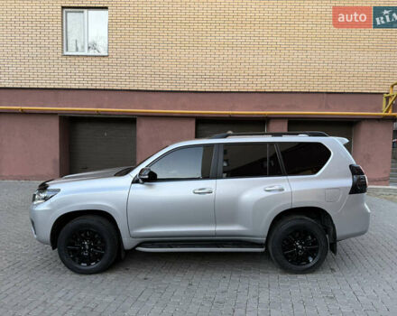 Серый Тойота Ленд Крузер Прадо, объемом двигателя 4 л и пробегом 91 тыс. км за 43500 $, фото 3 на Automoto.ua