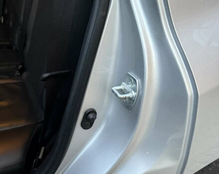 Серый Тойота Ленд Крузер Прадо, объемом двигателя 4 л и пробегом 91 тыс. км за 43500 $, фото 90 на Automoto.ua