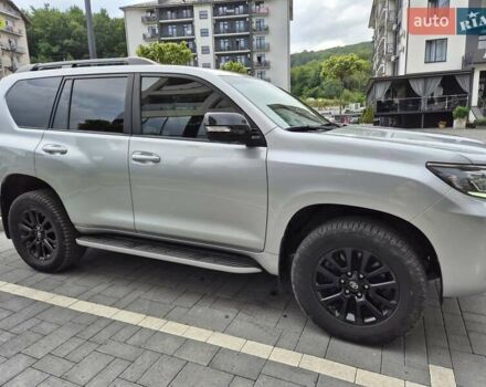 Серый Тойота Ленд Крузер Прадо, объемом двигателя 3.96 л и пробегом 25 тыс. км за 48500 $, фото 7 на Automoto.ua