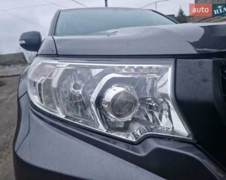 Серый Тойота Ленд Крузер Прадо, объемом двигателя 2.8 л и пробегом 260 тыс. км за 39800 $, фото 14 на Automoto.ua