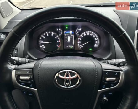 Серый Тойота Ленд Крузер Прадо, объемом двигателя 3.96 л и пробегом 112 тыс. км за 41999 $, фото 46 на Automoto.ua