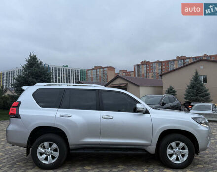 Серый Тойота Ленд Крузер Прадо, объемом двигателя 2.76 л и пробегом 56 тыс. км за 46300 $, фото 40 на Automoto.ua