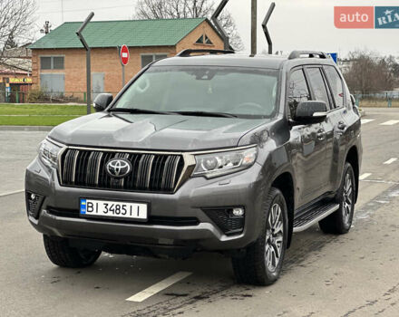 Серый Тойота Ленд Крузер Прадо, объемом двигателя 3.96 л и пробегом 112 тыс. км за 41999 $, фото 1 на Automoto.ua