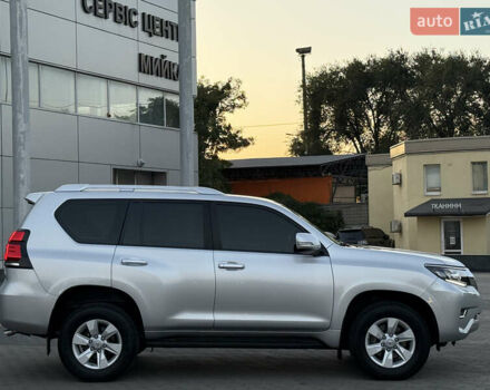 Серый Тойота Ленд Крузер Прадо, объемом двигателя 2.76 л и пробегом 54 тыс. км за 46200 $, фото 4 на Automoto.ua