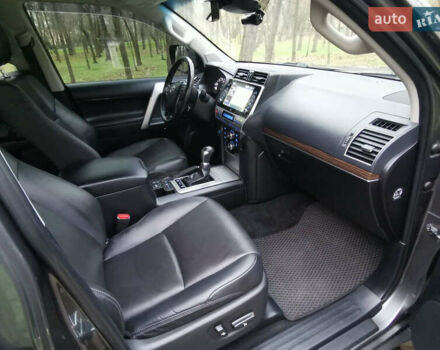 Серый Тойота Ленд Крузер Прадо, объемом двигателя 2.76 л и пробегом 148 тыс. км за 48500 $, фото 14 на Automoto.ua