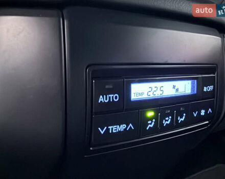 Серый Тойота Ленд Крузер Прадо, объемом двигателя 2.76 л и пробегом 56 тыс. км за 46300 $, фото 22 на Automoto.ua