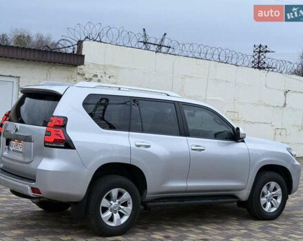 Серый Тойота Ленд Крузер Прадо, объемом двигателя 2.76 л и пробегом 56 тыс. км за 46300 $, фото 18 на Automoto.ua