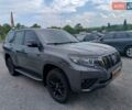 Серый Тойота Ленд Крузер Прадо, объемом двигателя 3.96 л и пробегом 69 тыс. км за 47700 $, фото 2 на Automoto.ua