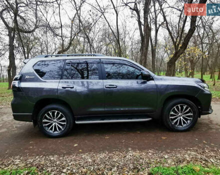 Серый Тойота Ленд Крузер Прадо, объемом двигателя 2.76 л и пробегом 148 тыс. км за 48500 $, фото 9 на Automoto.ua