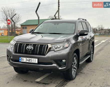 Серый Тойота Ленд Крузер Прадо, объемом двигателя 3.96 л и пробегом 112 тыс. км за 41999 $, фото 3 на Automoto.ua