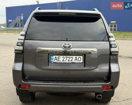 Серый Тойота Ленд Крузер Прадо, объемом двигателя 2.76 л и пробегом 70 тыс. км за 48500 $, фото 8 на Automoto.ua