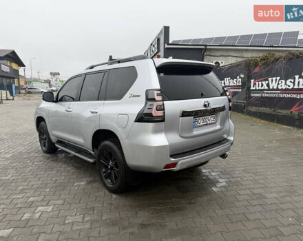 Сірий Тойота Ленд Крузер Прадо, об'ємом двигуна 3.96 л та пробігом 19 тис. км за 58200 $, фото 6 на Automoto.ua