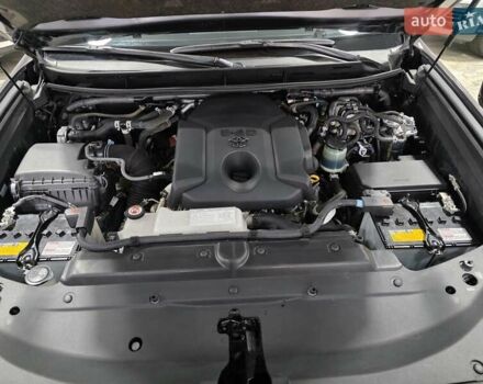 Серый Тойота Ленд Крузер Прадо, объемом двигателя 2.76 л и пробегом 111 тыс. км за 50999 $, фото 61 на Automoto.ua