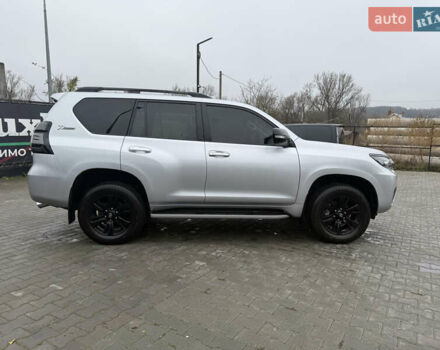 Сірий Тойота Ленд Крузер Прадо, об'ємом двигуна 3.96 л та пробігом 19 тис. км за 58200 $, фото 9 на Automoto.ua