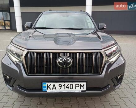 Сірий Тойота Ленд Крузер Прадо, об'ємом двигуна 3.96 л та пробігом 23 тис. км за 52100 $, фото 5 на Automoto.ua