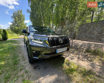 Серый Тойота Ленд Крузер Прадо, объемом двигателя 3.96 л и пробегом 91 тыс. км за 42500 $, фото 2 на Automoto.ua