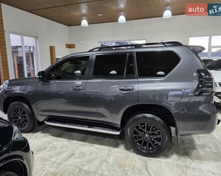 Серый Тойота Ленд Крузер Прадо, объемом двигателя 2.76 л и пробегом 111 тыс. км за 50999 $, фото 6 на Automoto.ua