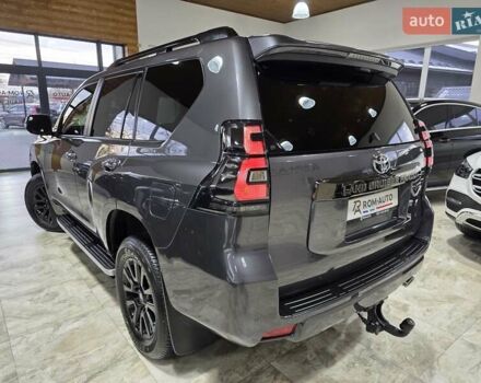 Серый Тойота Ленд Крузер Прадо, объемом двигателя 2.76 л и пробегом 111 тыс. км за 50999 $, фото 24 на Automoto.ua