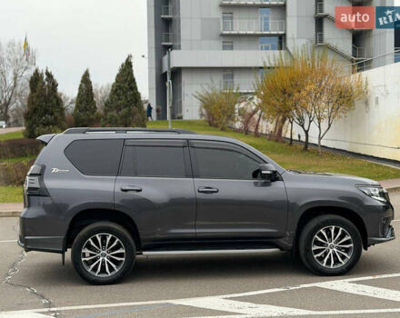 Серый Тойота Ленд Крузер Прадо, объемом двигателя 3.96 л и пробегом 86 тыс. км за 51900 $, фото 4 на Automoto.ua