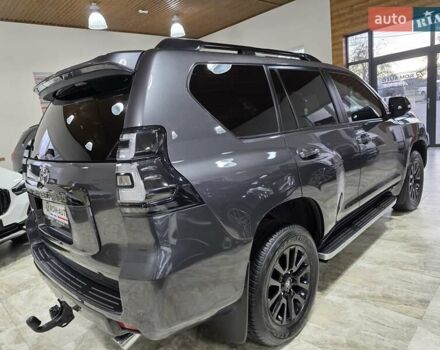 Серый Тойота Ленд Крузер Прадо, объемом двигателя 2.76 л и пробегом 111 тыс. км за 50999 $, фото 16 на Automoto.ua