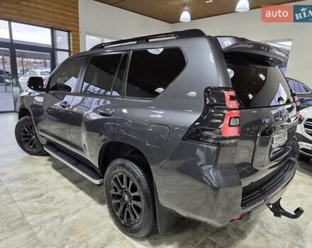 Серый Тойота Ленд Крузер Прадо, объемом двигателя 2.76 л и пробегом 111 тыс. км за 50999 $, фото 23 на Automoto.ua