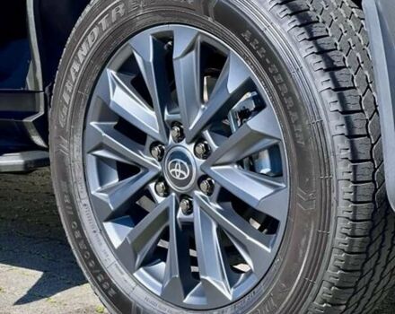 Серый Тойота Ленд Крузер Прадо, объемом двигателя 2.8 л и пробегом 5 тыс. км за 69900 $, фото 5 на Automoto.ua