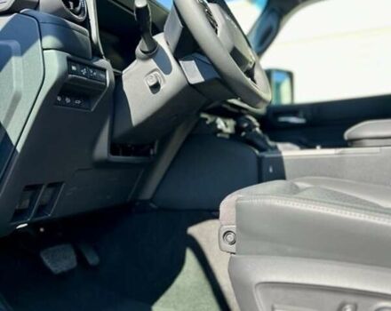 Серый Тойота Ленд Крузер Прадо, объемом двигателя 2.8 л и пробегом 5 тыс. км за 69900 $, фото 10 на Automoto.ua