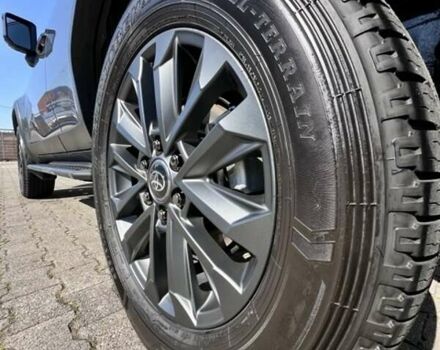 Серый Тойота Ленд Крузер Прадо, объемом двигателя 2.8 л и пробегом 5 тыс. км за 69900 $, фото 6 на Automoto.ua