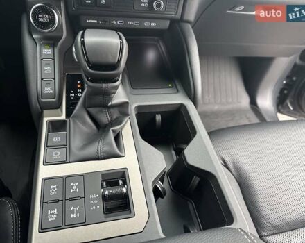 Сірий Тойота Ленд Крузер Прадо, об'ємом двигуна 2.76 л та пробігом 12 тис. км за 68700 $, фото 59 на Automoto.ua