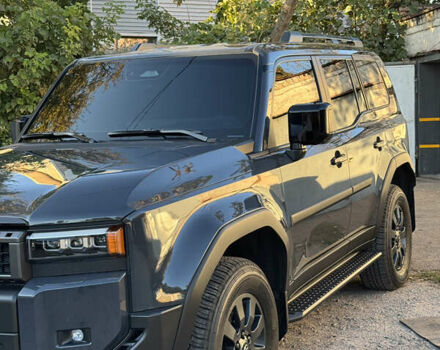 Серый Тойота Ленд Крузер Прадо, объемом двигателя 2.39 л и пробегом 7 тыс. км за 69900 $, фото 3 на Automoto.ua