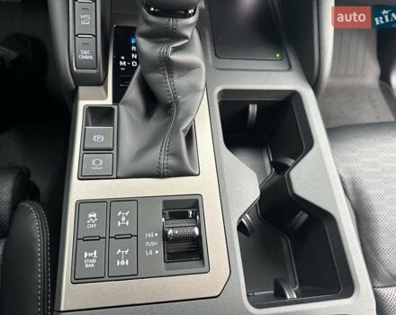 Сірий Тойота Ленд Крузер Прадо, об'ємом двигуна 2.76 л та пробігом 12 тис. км за 68700 $, фото 50 на Automoto.ua