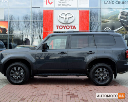 Серый Тойота Ленд Крузер Прадо, объемом двигателя 2.8 л и пробегом 985 тыс. км за 64200 $, фото 2 на Automoto.ua