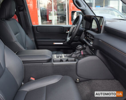 Серый Тойота Ленд Крузер Прадо, объемом двигателя 2.8 л и пробегом 985 тыс. км за 64200 $, фото 5 на Automoto.ua