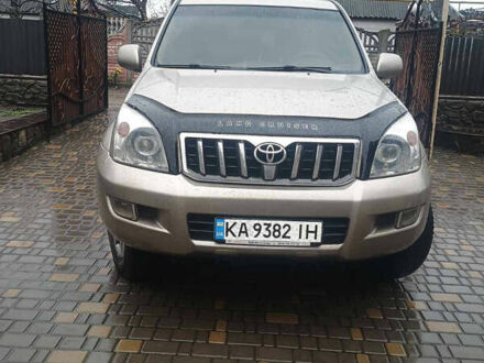 Сірий Тойота Ленд Крузер Прадо, об'ємом двигуна 2.7 л та пробігом 278 тис. км за 12500 $, фото 1 на Automoto.ua