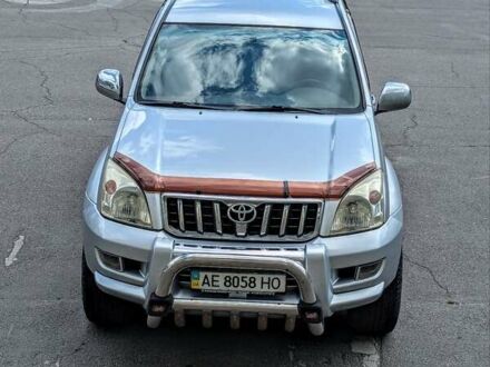 Тойота Ленд Крузер Прадо 2004 в Кривом Роге на Automoto.ua Серый Тойота Ленд Крузер Прадо, объемом двигателя 2.69 л и пробегом 207 тыс. км за 11500 $, фото 1 на Automoto.ua