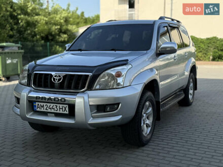 Тойота Ленд Крузер Прадо 2004 в Житомире на Automoto.ua Серый Тойота Ленд Крузер Прадо, объемом двигателя 2.69 л и пробегом 298 тыс. км за 10400 $, фото 1 на Automoto.ua