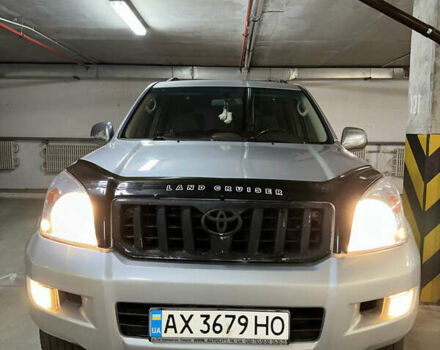 Серый Тойота Ленд Крузер Прадо, объемом двигателя 3.96 л и пробегом 250 тыс. км за 14000 $, фото 1 на Automoto.ua