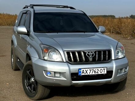 Тойота Ленд Крузер Прадо 2005 в Краснокутске на Automoto.ua Серый Тойота Ленд Крузер Прадо, объемом двигателя 4 л и пробегом 258 тыс. км за 15800 $, фото 1 на Automoto.ua