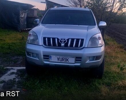 Сірий Тойота Ленд Крузер Прадо, об'ємом двигуна 3 л та пробігом 320 тис. км за 13000 $, фото 1 на Automoto.ua