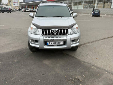 Серый Тойота Ленд Крузер Прадо, объемом двигателя 3.96 л и пробегом 147 тыс. км за 20500 $, фото 1 на Automoto.ua