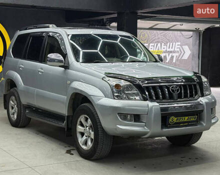 Серый Тойота Ленд Крузер Прадо, объемом двигателя 3.96 л и пробегом 229 тыс. км за 13500 $, фото 1 на Automoto.ua