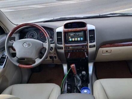 Серый Тойота Ленд Крузер Прадо, объемом двигателя 4 л и пробегом 243 тыс. км за 16500 $, фото 1 на Automoto.ua