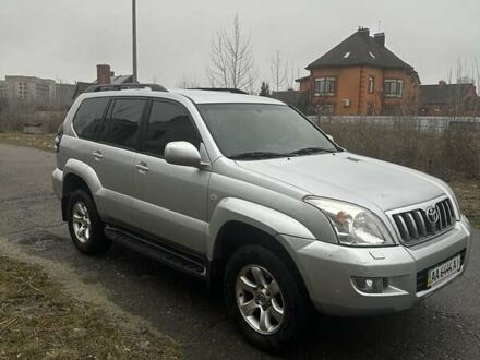 Серый Тойота Ленд Крузер Прадо, объемом двигателя 3.96 л и пробегом 215 тыс. км за 18500 $, фото 1 на Automoto.ua