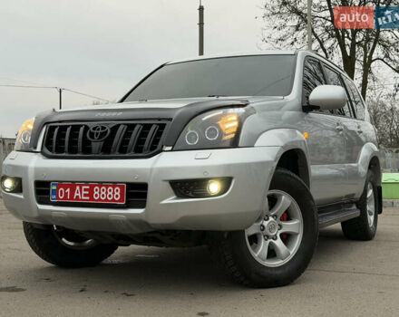 Серый Тойота Ленд Крузер Прадо, объемом двигателя 4 л и пробегом 203 тыс. км за 15499 $, фото 1 на Automoto.ua