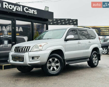 Серый Тойота Ленд Крузер Прадо, объемом двигателя 2.7 л и пробегом 173 тыс. км за 12500 $, фото 1 на Automoto.ua