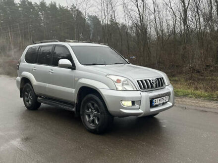 Серый Тойота Ленд Крузер Прадо, объемом двигателя 2.7 л и пробегом 300 тыс. км за 11800 $, фото 1 на Automoto.ua