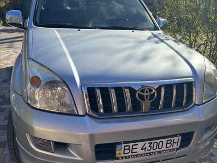 Тойота Ленд Крузер Прадо 2007 у Вознесенске на Automoto.ua Сірий Тойота Ленд Крузер Прадо, об'ємом двигуна 4 л та пробігом 280 тис. км за 19000 $, фото 1 на Automoto.ua