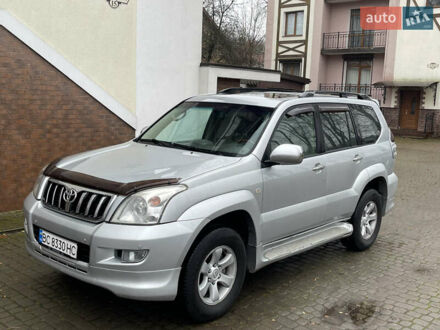 Серый Тойота Ленд Крузер Прадо, объемом двигателя 3.96 л и пробегом 305 тыс. км за 16300 $, фото 1 на Automoto.ua