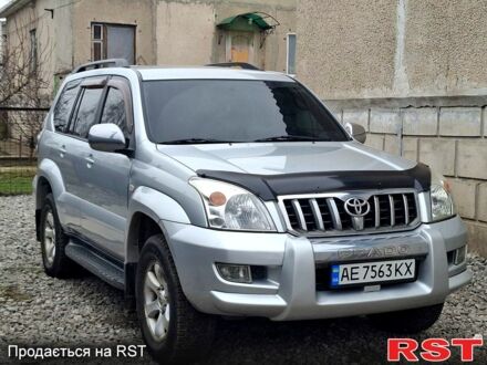 Тойота Ленд Крузер Прадо 2007 в Кривом Роге на Automoto.ua Серый Тойота Ленд Крузер Прадо, объемом двигателя 2.7 л и пробегом 196 тыс. км за 13200 $, фото 1 на Automoto.ua